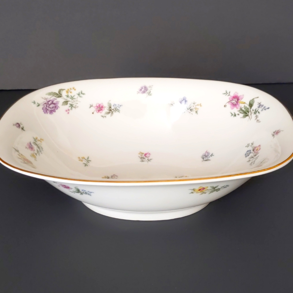 Franconia Krautheim Selb Bavaria Vegetable/ Fruit Bowl